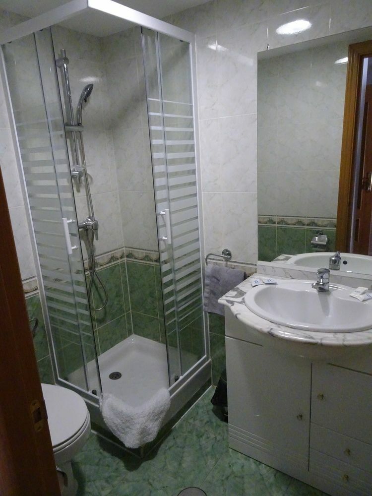 Hostal Gonzalez Guadarrama Exterior foto